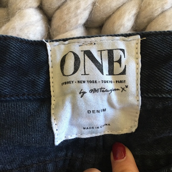 One Teaspoon Trashed Freebirds Jeans - Picture 4 of 8